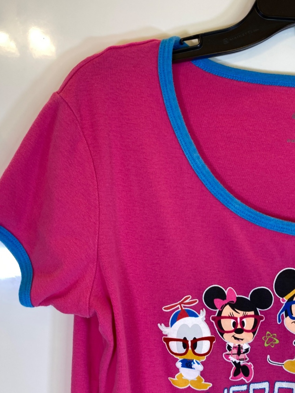 Disney Pink Sleep Shirt Sz S/M Nerd 24/7 Donald Minnie Mickey Goofy Pluto - Picture 5 of 16